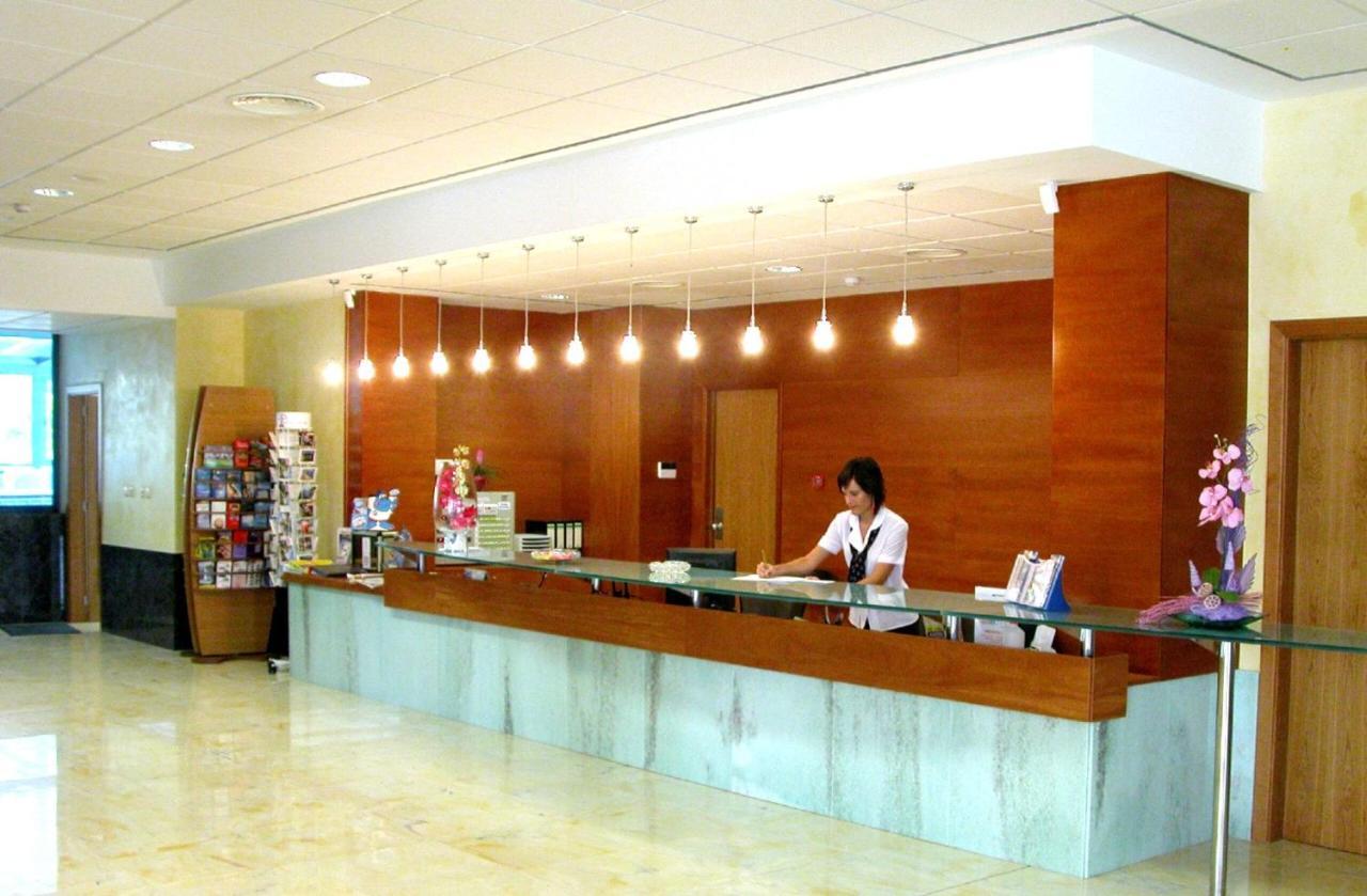 Hotel Blaucel Blanes Exterior photo