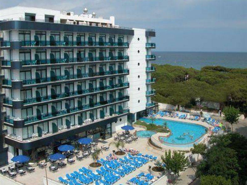Hotel Blaucel Blanes Exterior photo