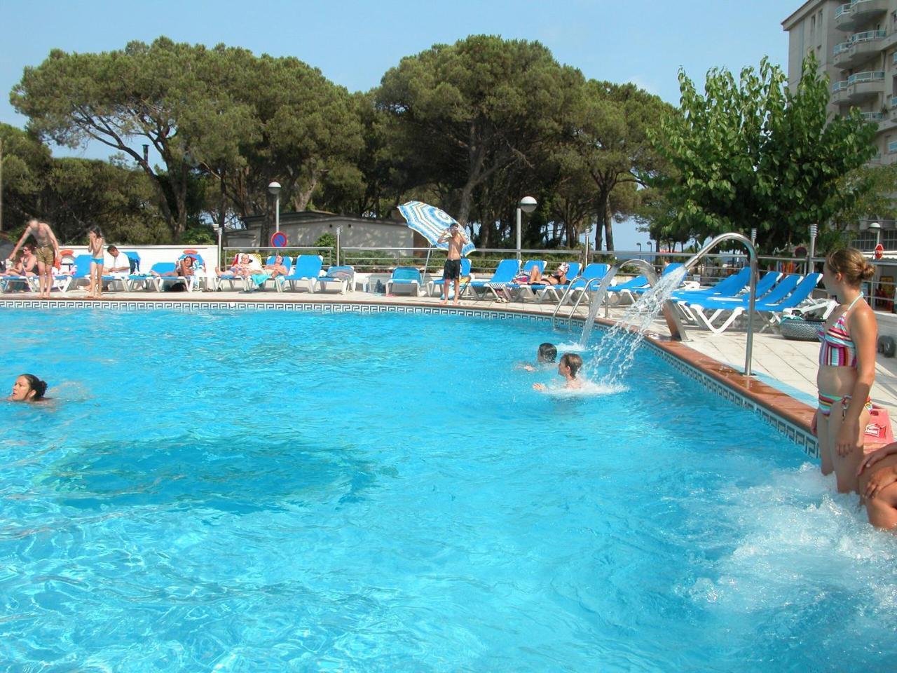 Hotel Blaucel Blanes Exterior photo